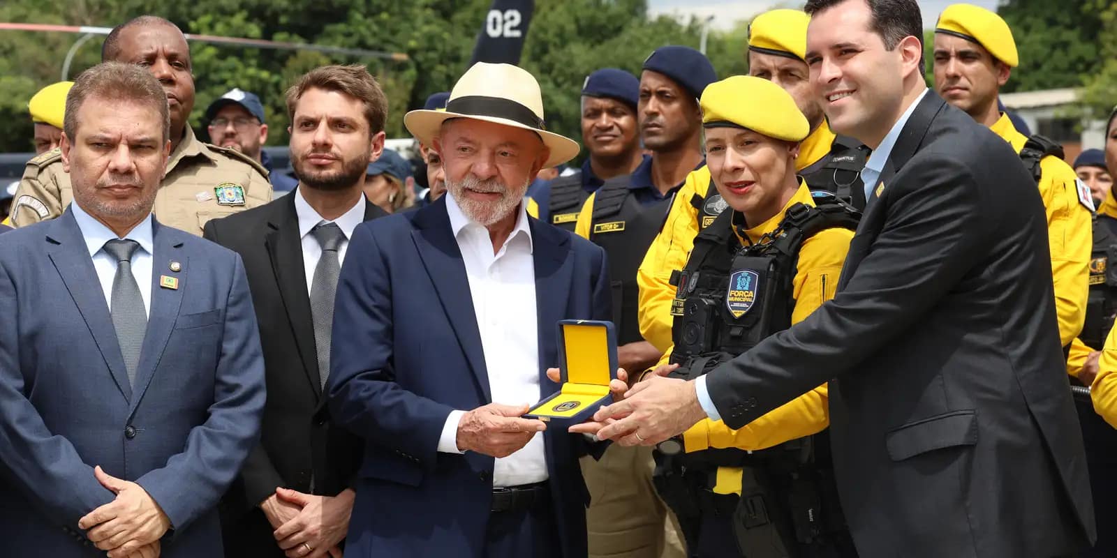 Rio de Janeiro (RJ), 18/09/2026 - O presidente da República, Luiz Inácio Lula da Silva, acompanha as ações integradas para o enfrentamento ao crime organizado no Rio de Janeiro, no Complexo da Polícia Rodoviária Federal do Rio de Janeiro, em Irajá, Zona Norte. Foto: Rovena Rosa/Agência Brasil