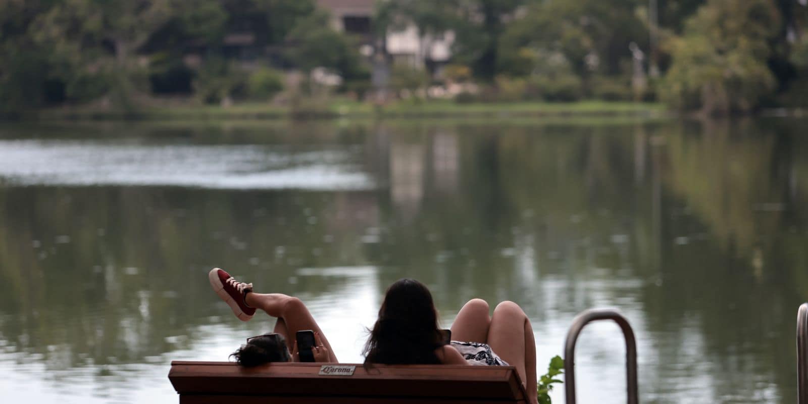 São Paulo (SP), 29/12/2025 - Pessoas no Parque Ibirapuera durante forte onda de calor na cidade. Foto: Paulo Pinto/Agência Brasil