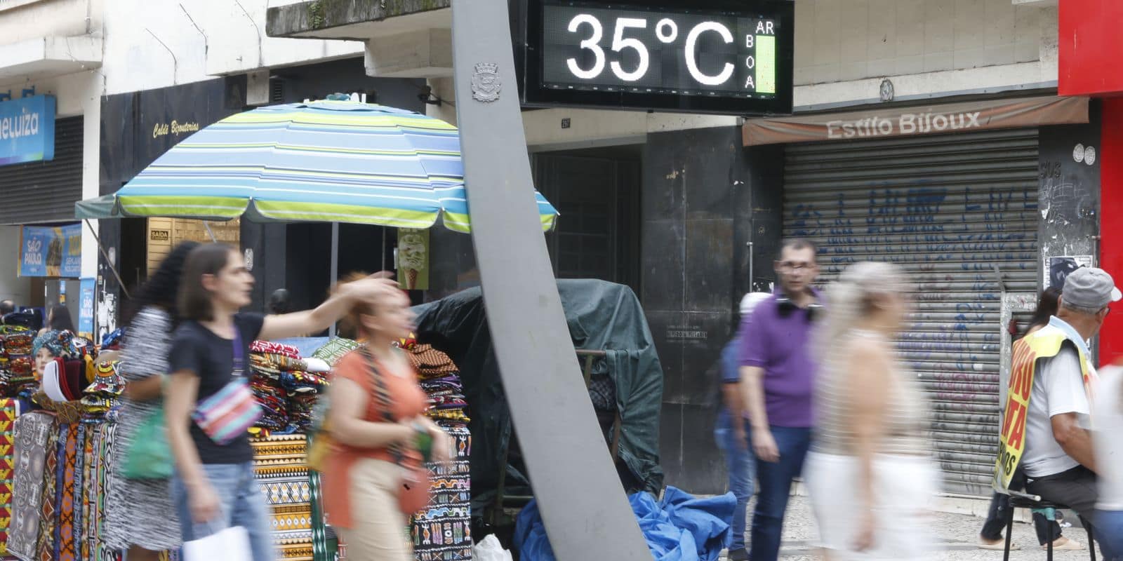 São Paulo (SP), 22/01/2025 - Termômetro no centro de São Paulo marca temperatura alta no início da tarde. Foto: Paulo Pinto/Agência Brasil