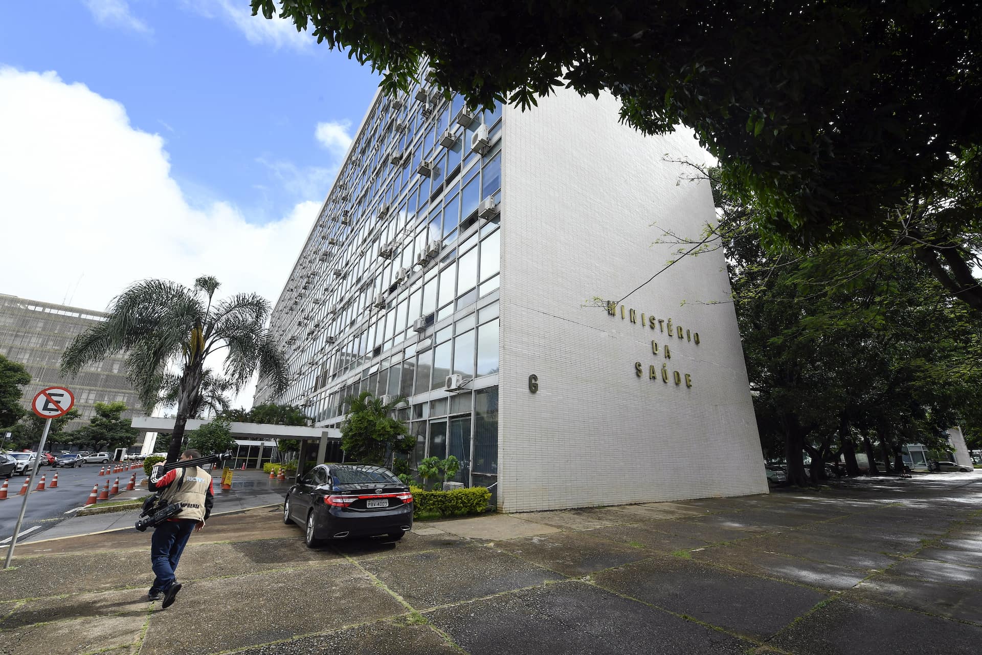 Fachada do Ministério da Saúde durante pandemia do novo coronavírus. (Jefferson Rudy/Agência Senado)